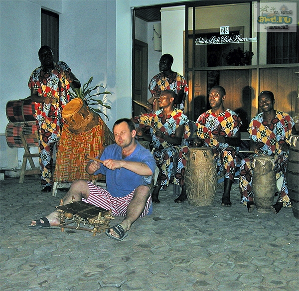 Гана: Аккра - Кумаси. Ночная жизнь и поиск серфинга 2002