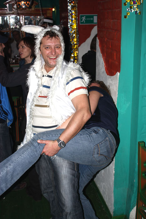 Ленинский субботник в пятницу 23 апреля в Москве Ленинский субботник в пятницу 23 апреля в Москве