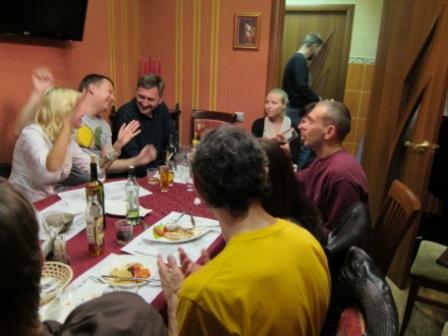 Питер: как насчёт пятничных посиделок?