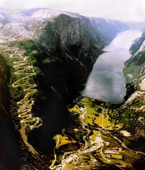 По дороге тролей (Норвегия). Все вопросы о Норвегии!!!