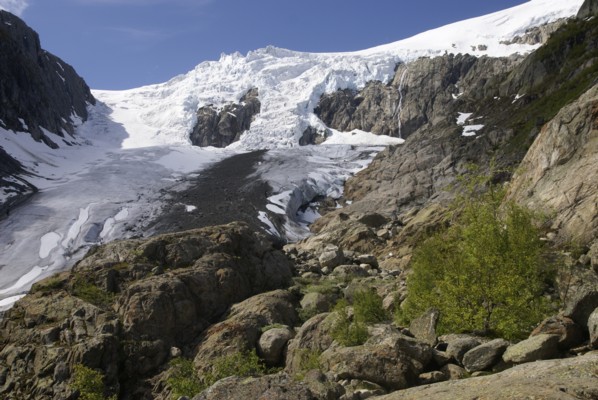 Норвегия, июнь, 2009: горы, фиорды, лед и лес