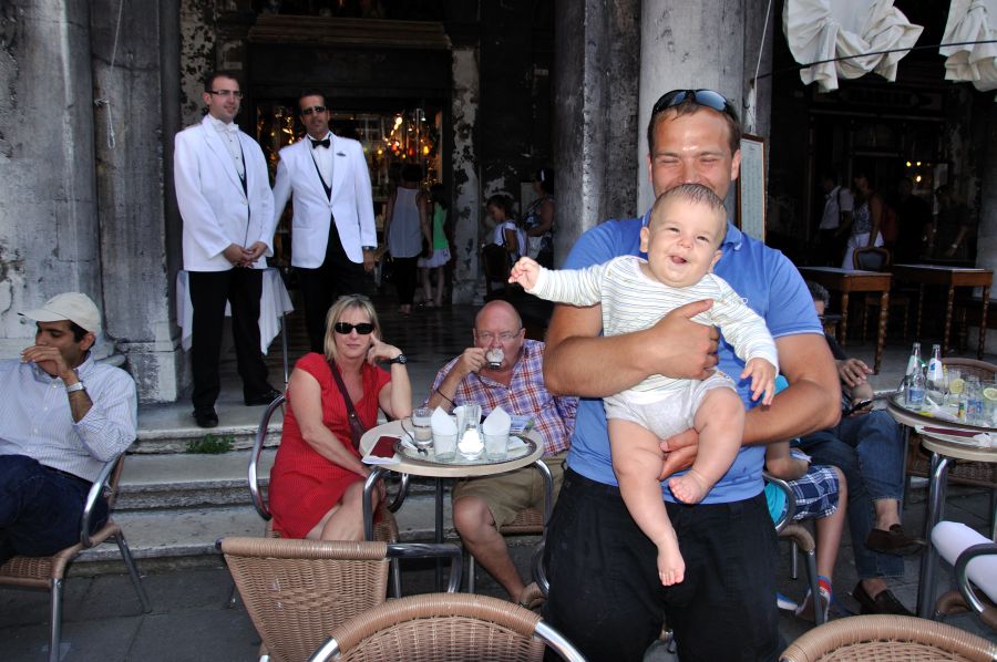 По Европе с малышом на арендованном авто. Закончен.