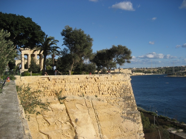 Мальта (заметки на полях путеводителя)