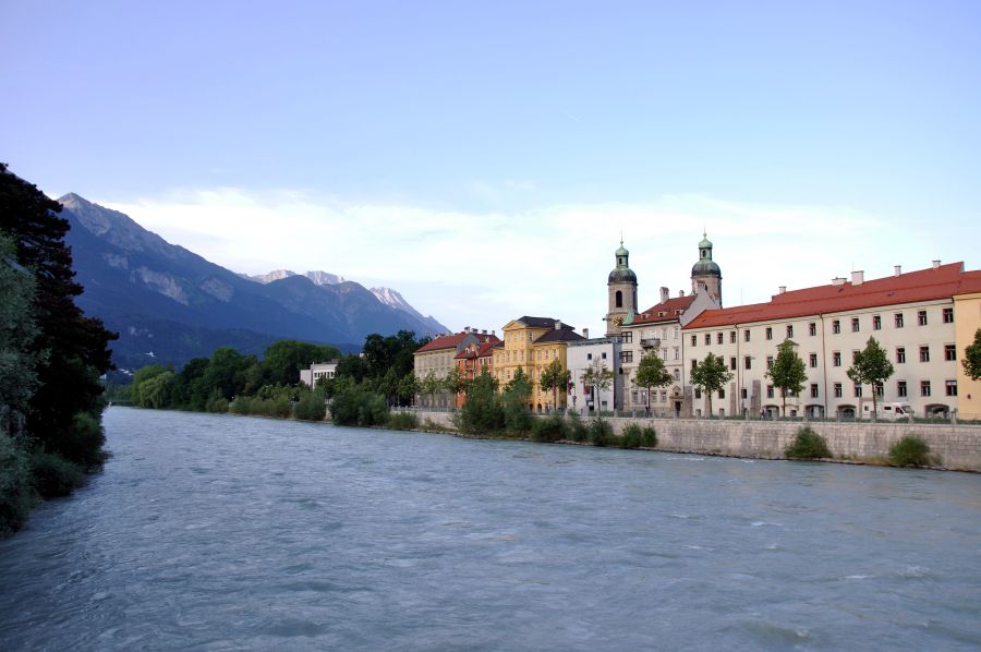 По Европе с малышом на арендованном авто. Закончен.