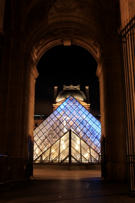 Небо над Берлином..., Регенсбургом, Мюнхеном и Парижем