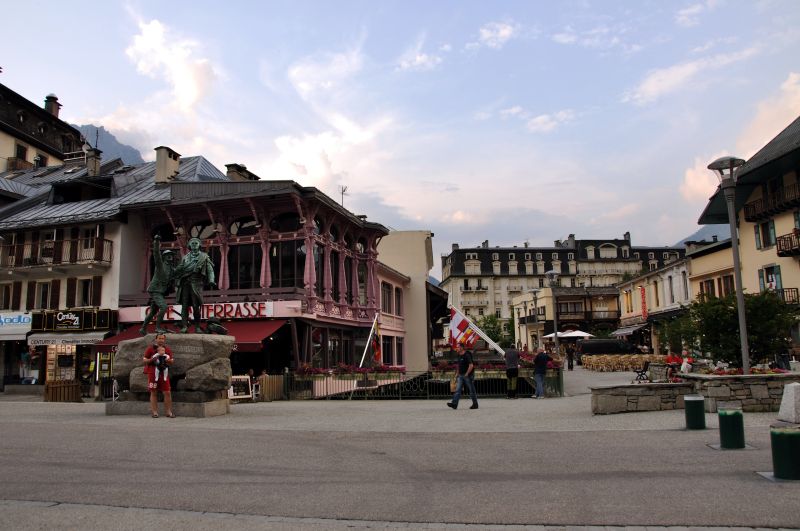 По Европе с малышом на арендованном авто. Закончен.