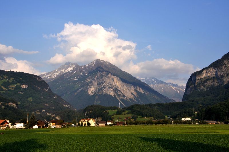 По Европе с малышом на арендованном авто. Закончен.