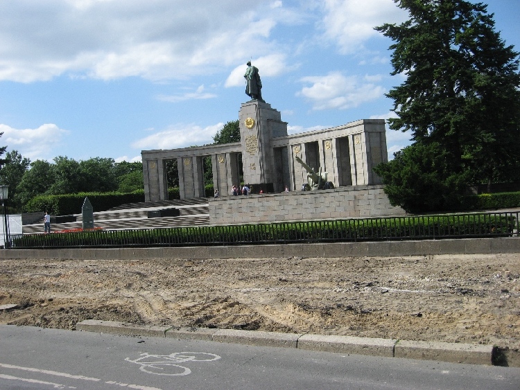 3 Друга! Берлин-Нидерланды-Брюссель-Брюгге-Париж-16 дней!!! 3 Друга! Берлин-Нидерланды-Брюссель-Брюгге-Париж-16 дней!!!