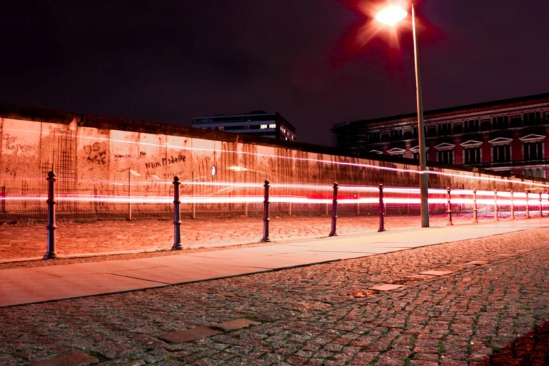 Небо над Берлином..., Регенсбургом, Мюнхеном и Парижем