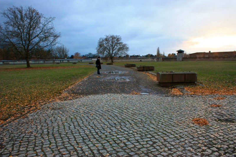 Небо над Берлином..., Регенсбургом, Мюнхеном и Парижем