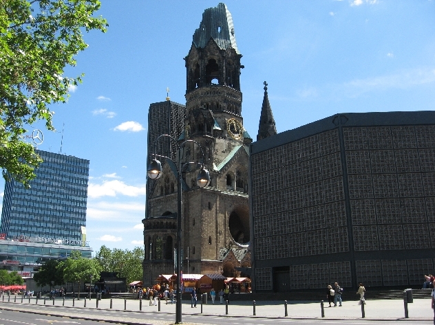 3 Друга! Берлин-Нидерланды-Брюссель-Брюгге-Париж-16 дней!!! 3 Друга! Берлин-Нидерланды-Брюссель-Брюгге-Париж-16 дней!!!