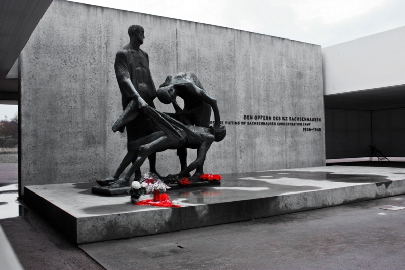 Небо над Берлином..., Регенсбургом, Мюнхеном и Парижем