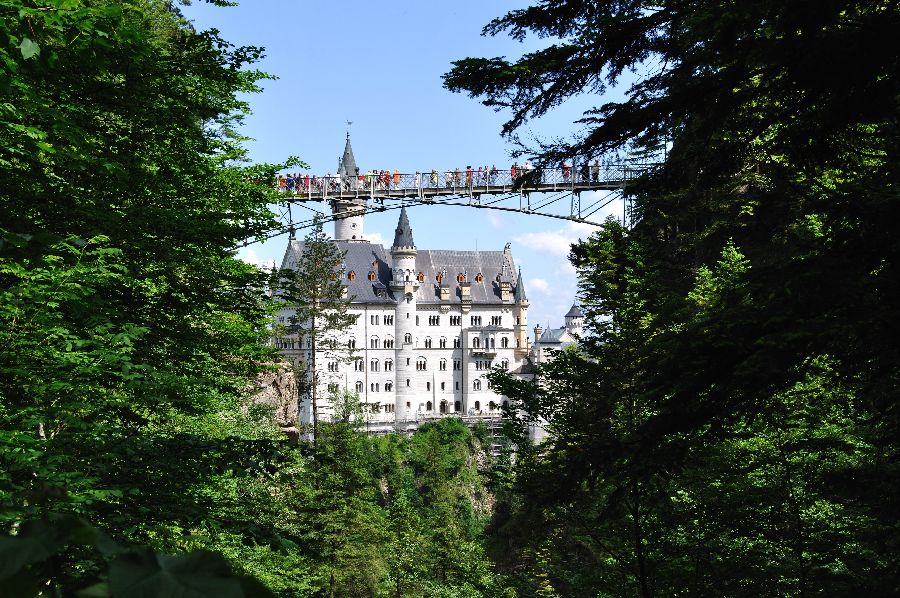 По Европе с малышом на арендованном авто. Закончен.