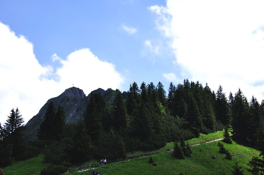 По Европе с малышом на арендованном авто. Закончен.