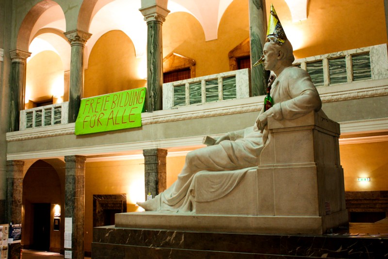 Небо над Берлином..., Регенсбургом, Мюнхеном и Парижем