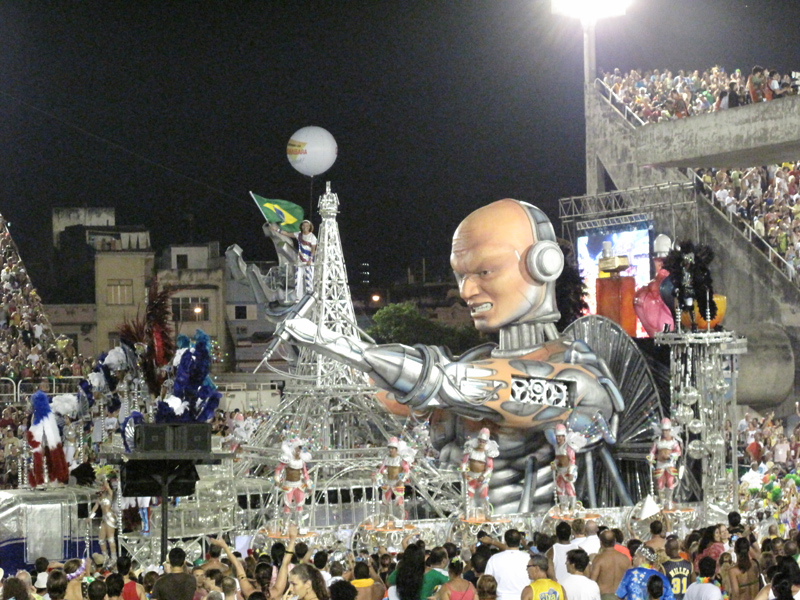 Бразильский карнавал. Карнавал в Сальвадоре : репортаж он-лайн