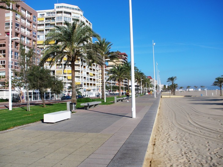 Валенсия и Коста-Бланка: пляжные бездельники в поисках аутентичной Испании